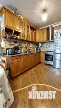 Дом 150м², 3-этажный, участок 3 сот.  