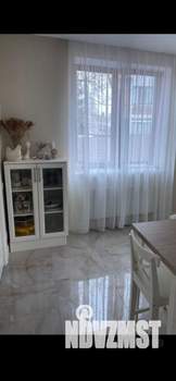 Дом 450м&sup2;, 4-этажный, участок 6 сот.  