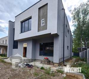Коттедж 240м², 2-этажный, участок 5 сот.  