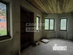 Дом 250м², 3-этажный, участок 11 сот.  