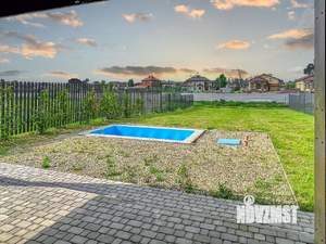 Дом 200м&sup2;, 2-этажный, участок 15 сот.  