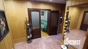 Дом 200м², 2-этажный, участок 10 сот.  