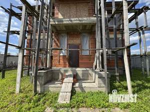 Дом 309м², 2-этажный, участок 18 сот.  