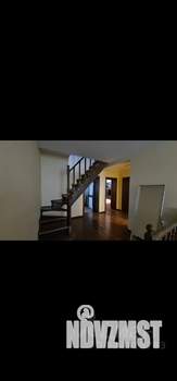 Таунхаус 215м², 3-этажный, участок 1 сот.  