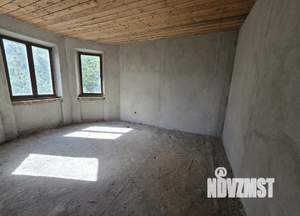 Дом 220м², 2-этажный, участок 11 сот.  
