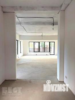 Дом 333м&sup2;, 2-этажный, участок 11 сот.  