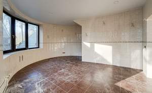 Дом 440м², 3-этажный, участок 5 сот.  