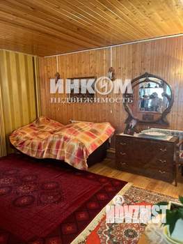 Дом 271м², 3-этажный, участок 12 сот.  