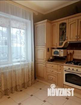 Дом 101м², 2-этажный, участок 4 сот.  