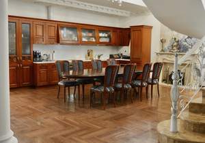 Дом 450м², 2-этажный, участок 40 сот.  