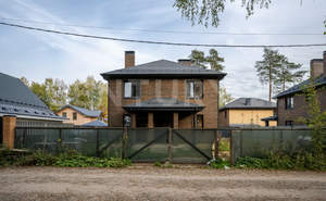 Дом 200м², 2-этажный, участок 5 сот.  