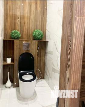 Дом 185м², 2-этажный, участок 6 сот.  