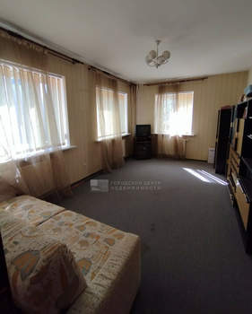 Дом 340м², 3-этажный, участок 14 сот.  