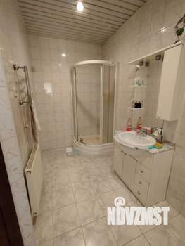 Дом 340м², 3-этажный, участок 14 сот.  