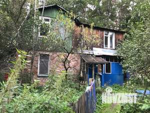 Дом 200м², 4-этажный, участок 25 сот.  