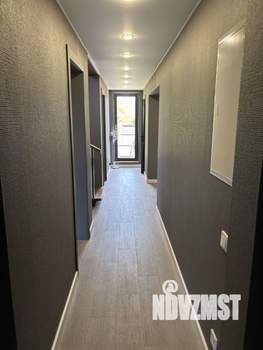 Дом 100м&sup2;, 2-этажный, участок 6 сот.  