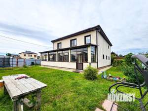 Коттедж 222м&sup2;, 2-этажный, участок 6 сот.  