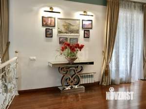 Дом 450м², 2-этажный, участок 40 сот.  