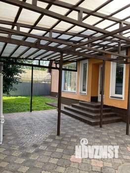 Дом 250м², 3-этажный, участок 6 сот.  