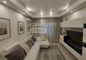 Дом 132м&sup2;, 2-этажный, участок 5 сот.  