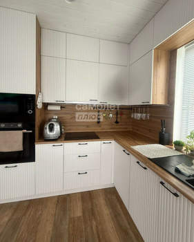 Дом 120м², 2-этажный, участок 6 сот.  