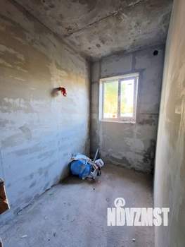 Дом 200м², 2-этажный, участок 10 сот.  