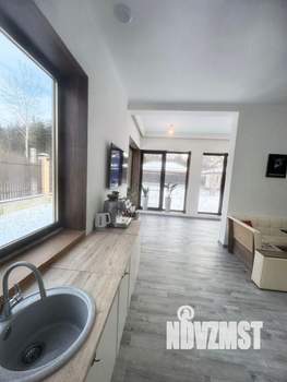 Дом 146м&sup2;, 1-этажный, участок 11 сот.  