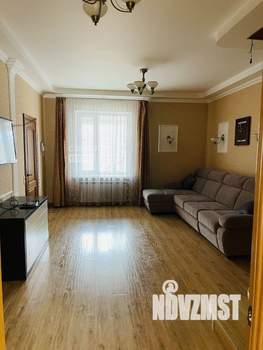 Дом 250м², 3-этажный, участок 6 сот.  