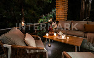 Дом 306м², 2-этажный, участок 15 сот.  