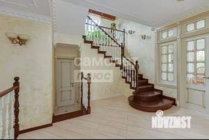 Коттедж 412м&sup2;, 3-этажный, участок 11 сот.  