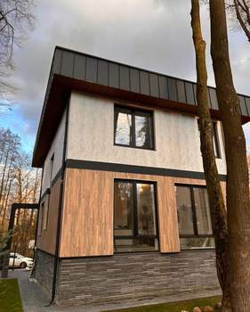 Дом 223м², 3-этажный, участок 5 сот.  