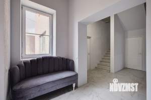 Дом 350м², 3-этажный, участок 4 сот.  