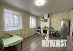 Коттедж 160м², 2-этажный, участок 15 сот.  