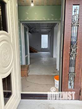 Дом 200м², 2-этажный, участок 9 сот.  