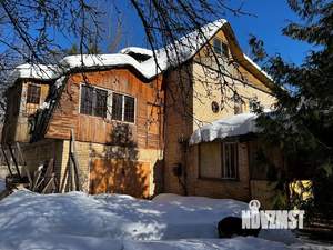 Дом 180м², 3-этажный, участок 25 сот.  