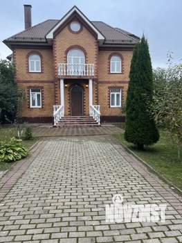 Дом 350м², 3-этажный, участок 10 сот.  