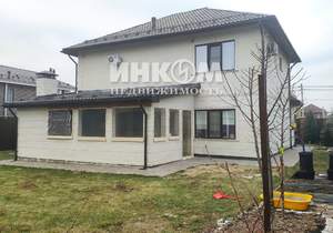 Дом 230м², 2-этажный, участок 9 сот.  