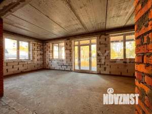 Дом 200м², 2-этажный, участок 5 сот.  