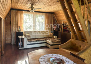 Дом 74м², 2-этажный, участок 11 сот.  