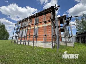 Дом 309м², 2-этажный, участок 18 сот.  