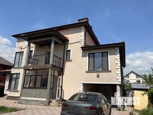 Дом 315м², 3-этажный, участок 6 сот.  