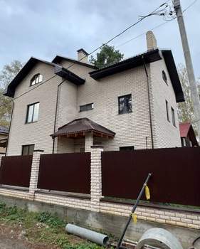 Дом 381м², 3-этажный, участок 5 сот.  