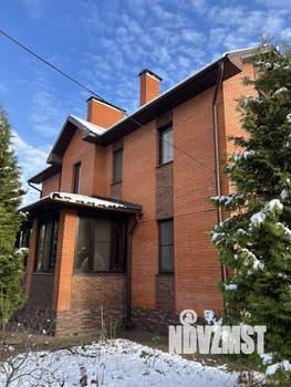 Коттедж 187м², 2-этажный, участок 6 сот.  