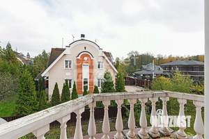 Коттедж 412м&sup2;, 3-этажный, участок 11 сот.  