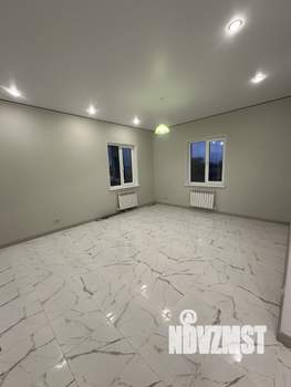 Дом 189м², 2-этажный, участок 5 сот.  