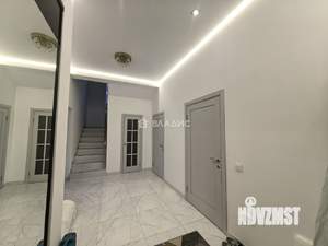 Дом 180м², 2-этажный, участок 5 сот.  