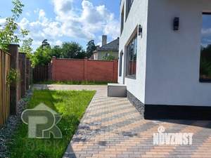 Дом 333м², 2-этажный, участок 11 сот.  