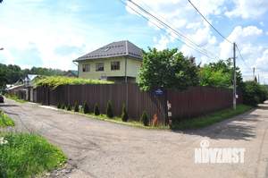 Дом 280м², 3-этажный, участок 8 сот.  