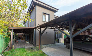 Дом 175м², 2-этажный, участок 6 сот.  