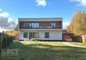 Дом 333м², 2-этажный, участок 11 сот.  